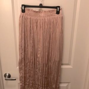 Women’s size 12 pleated crushed satin skirt